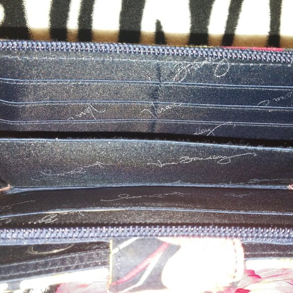 EUC VERA BRADLEY Black Floral Wallet - Picture 5 of 8